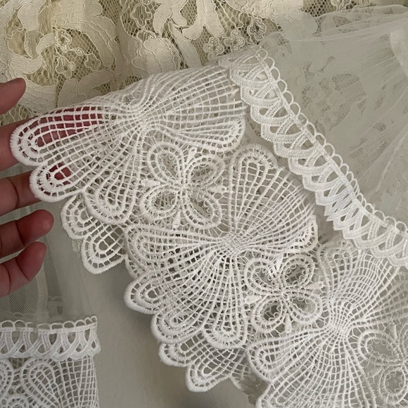 EUC | Mango | Lace and Crochet Crop Top | Size Large - Picture 3 of 5